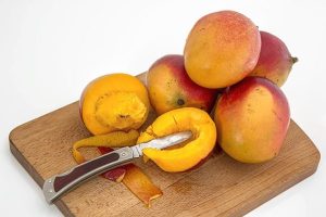 best time to eat mango