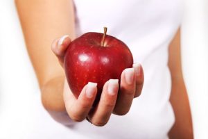 best time to eat apple
