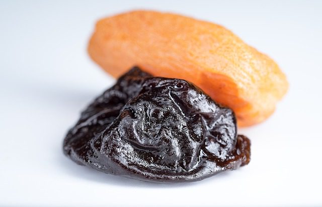 best time to eat prunes